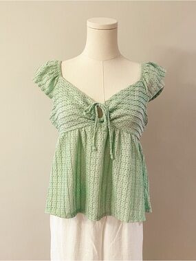 Pink Rose Mint Green Eyelet Tie-Front Flutter Sleeve Top